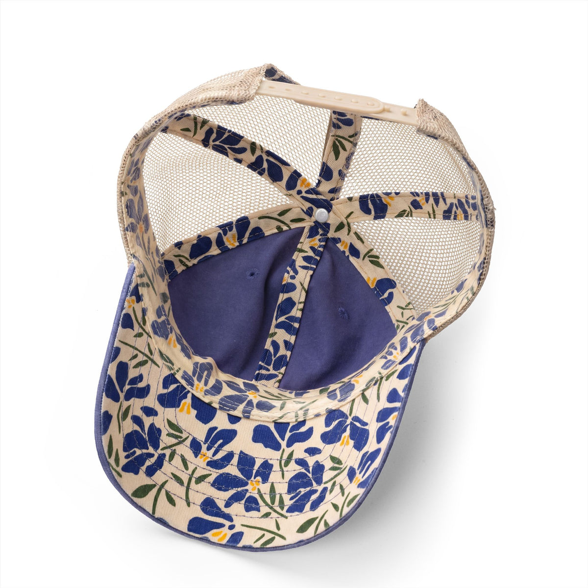 Women's Washed Mesh-Back Capybara Hat