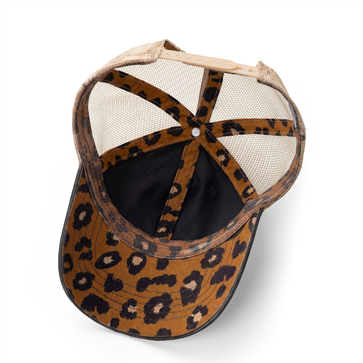 Women's Washed Mesh-Back Capybara Hat